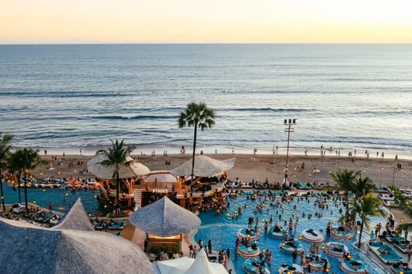 canggu-beach-balis-most-popular-beach